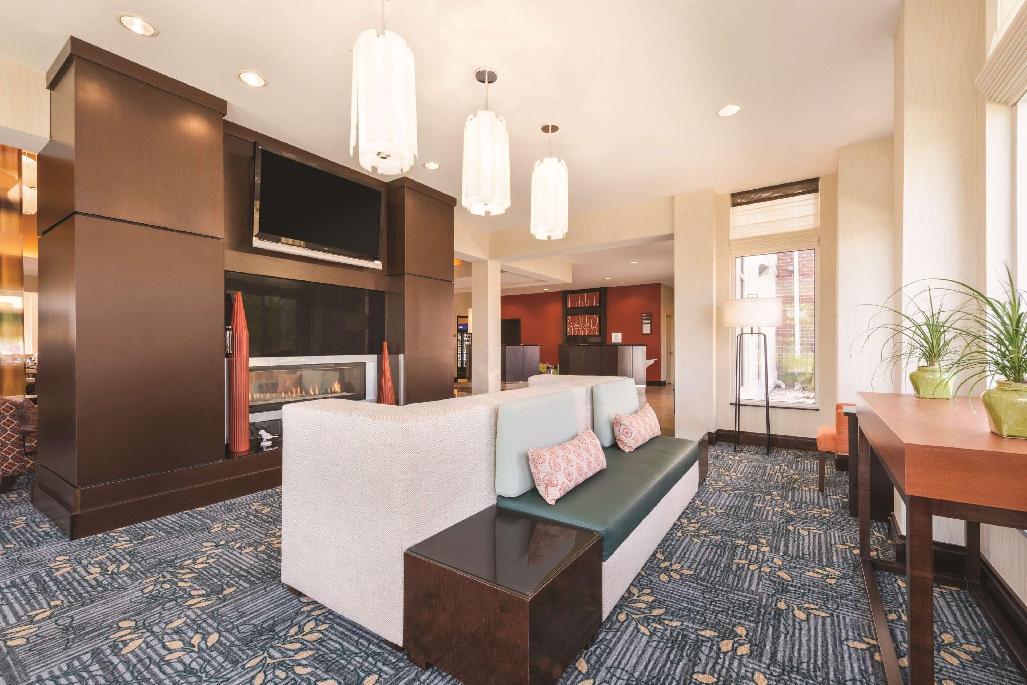 Hilton Garden Inn Фарго Экстерьер фото