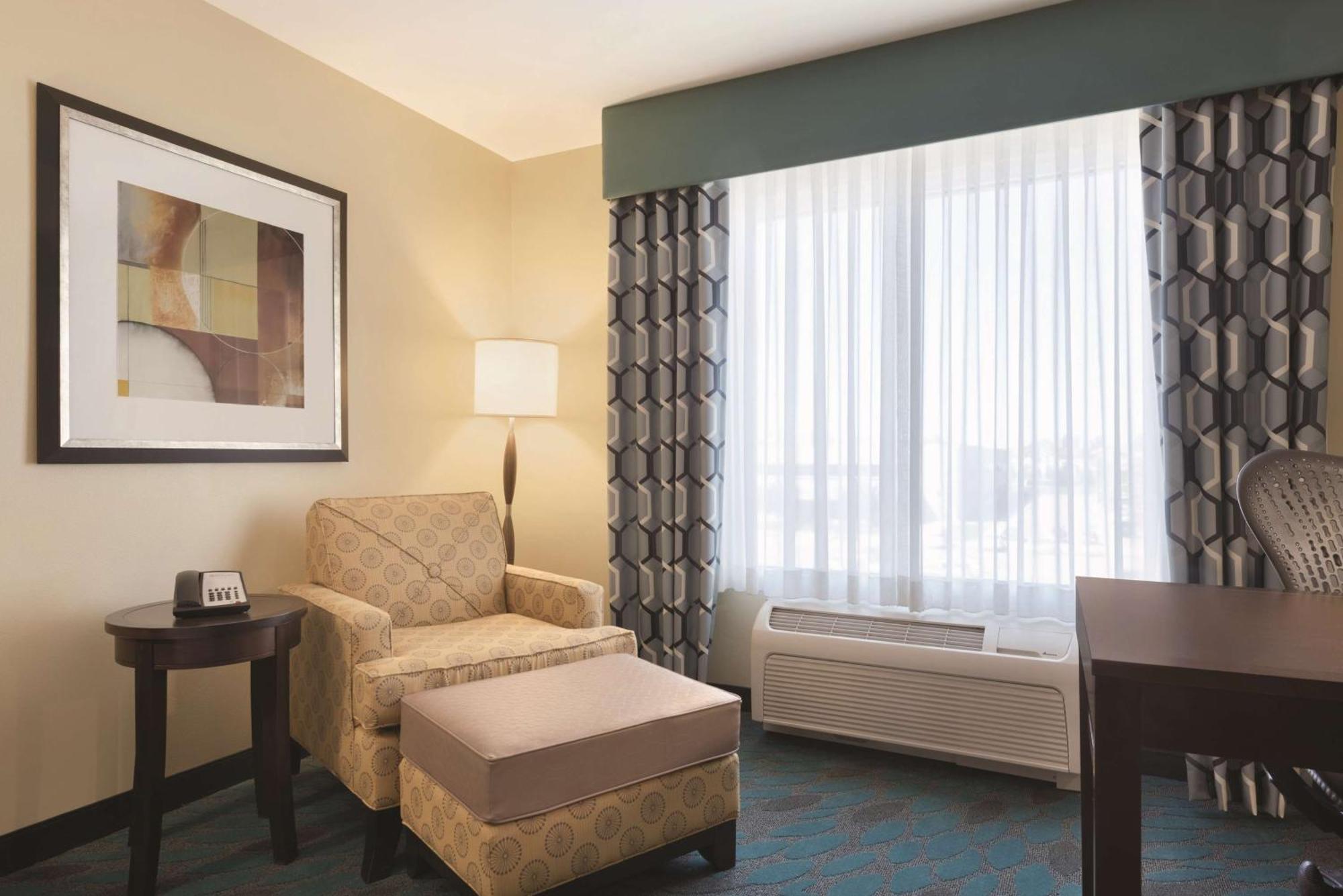 Hilton Garden Inn Фарго Экстерьер фото